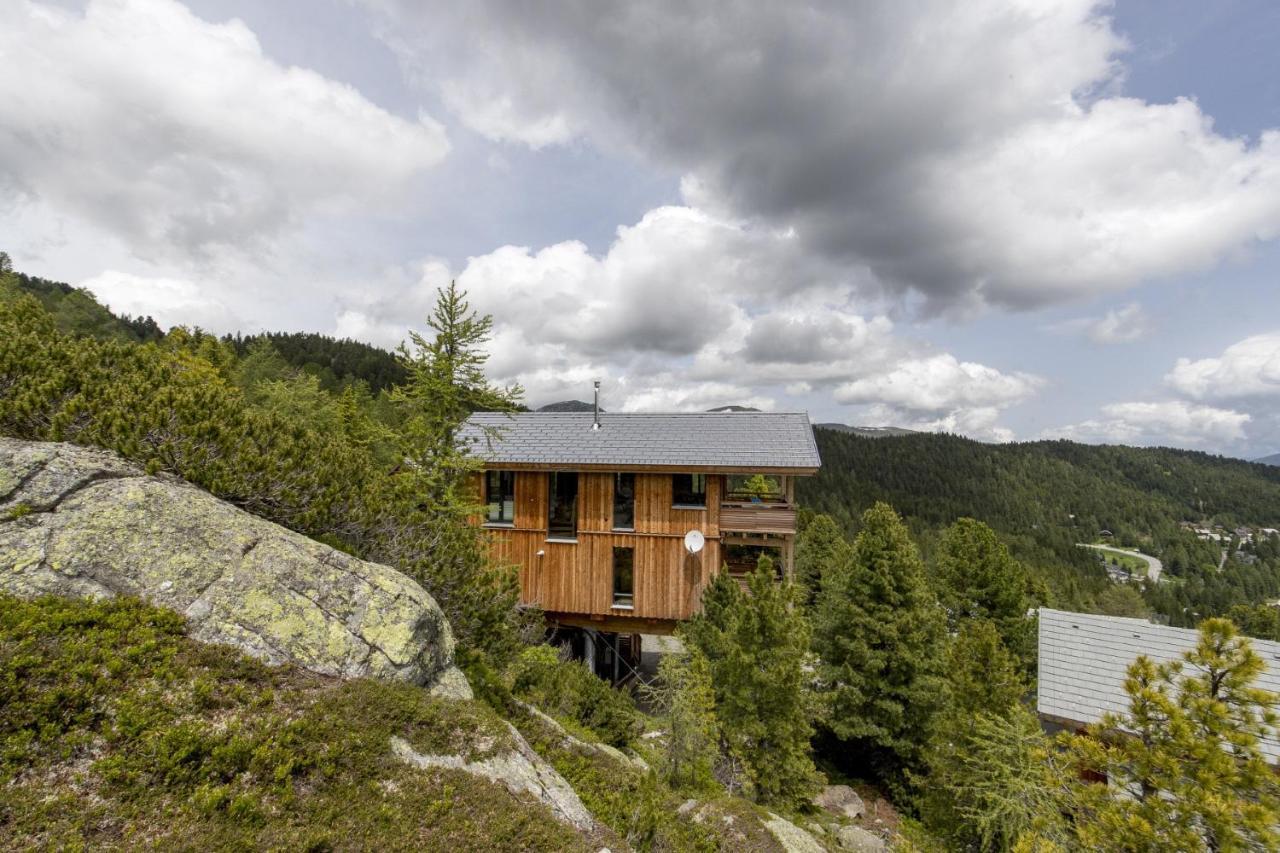 Holiday Home up to,1029318733:JPEG