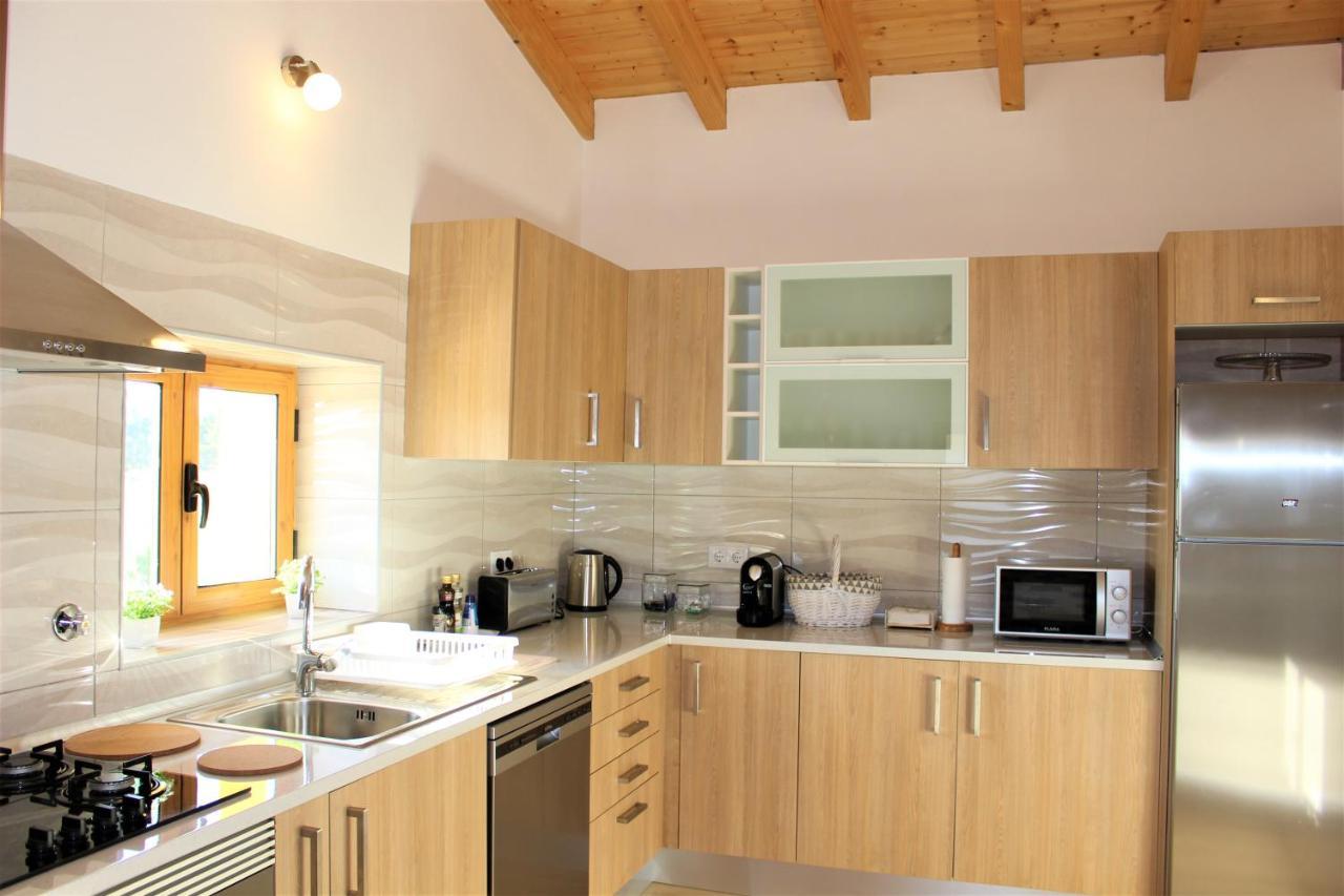 Two-Bedroom House,1037270158:JPEG