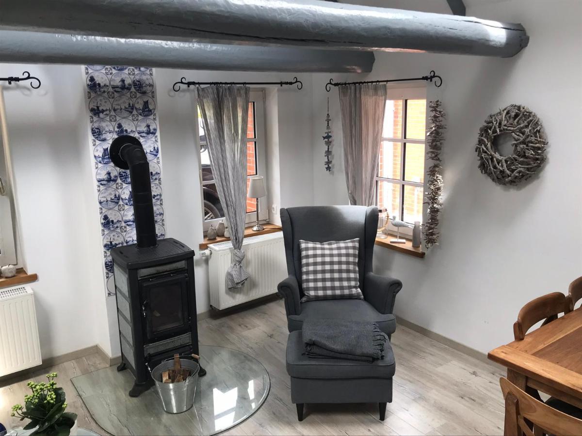 Holiday Home,1162657125:JPEG