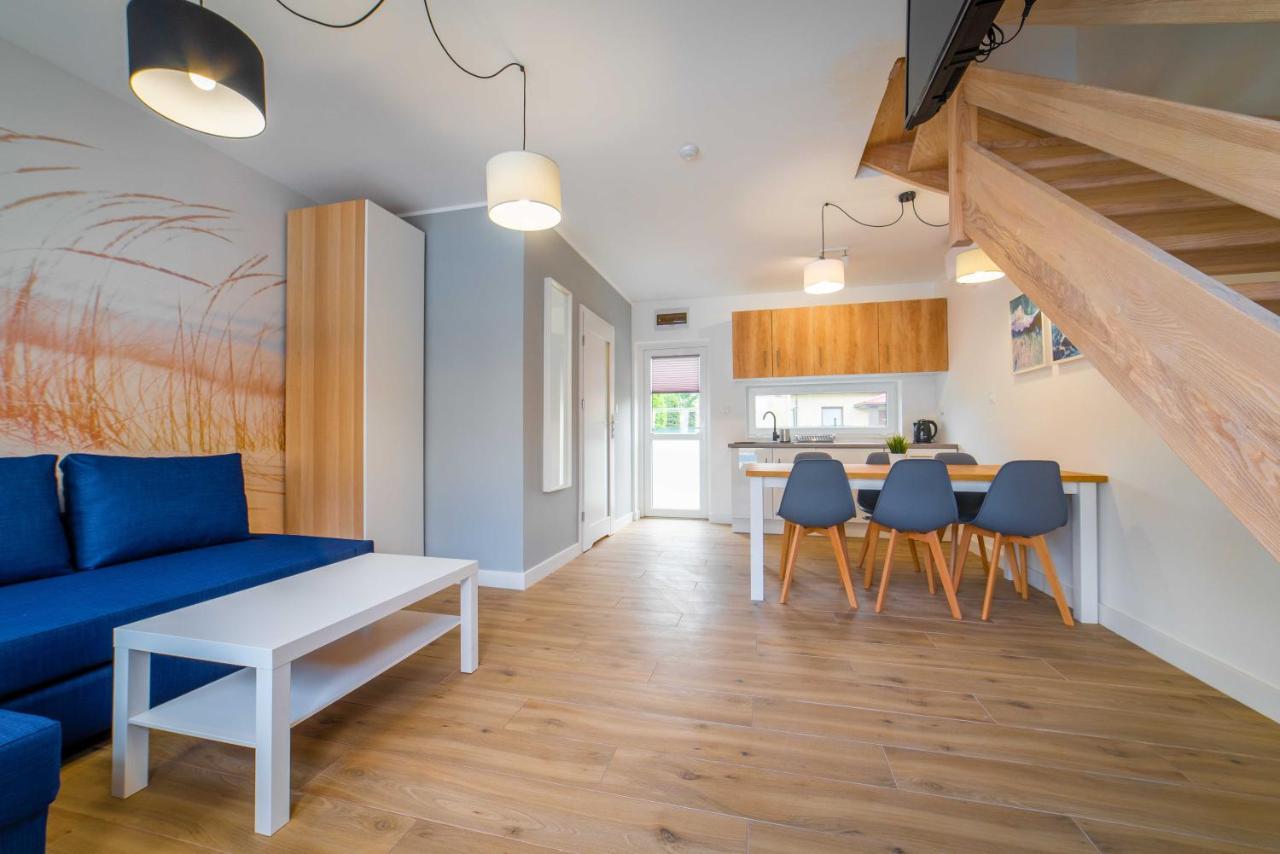 Two-Bedroom House,1069848988:JPEG