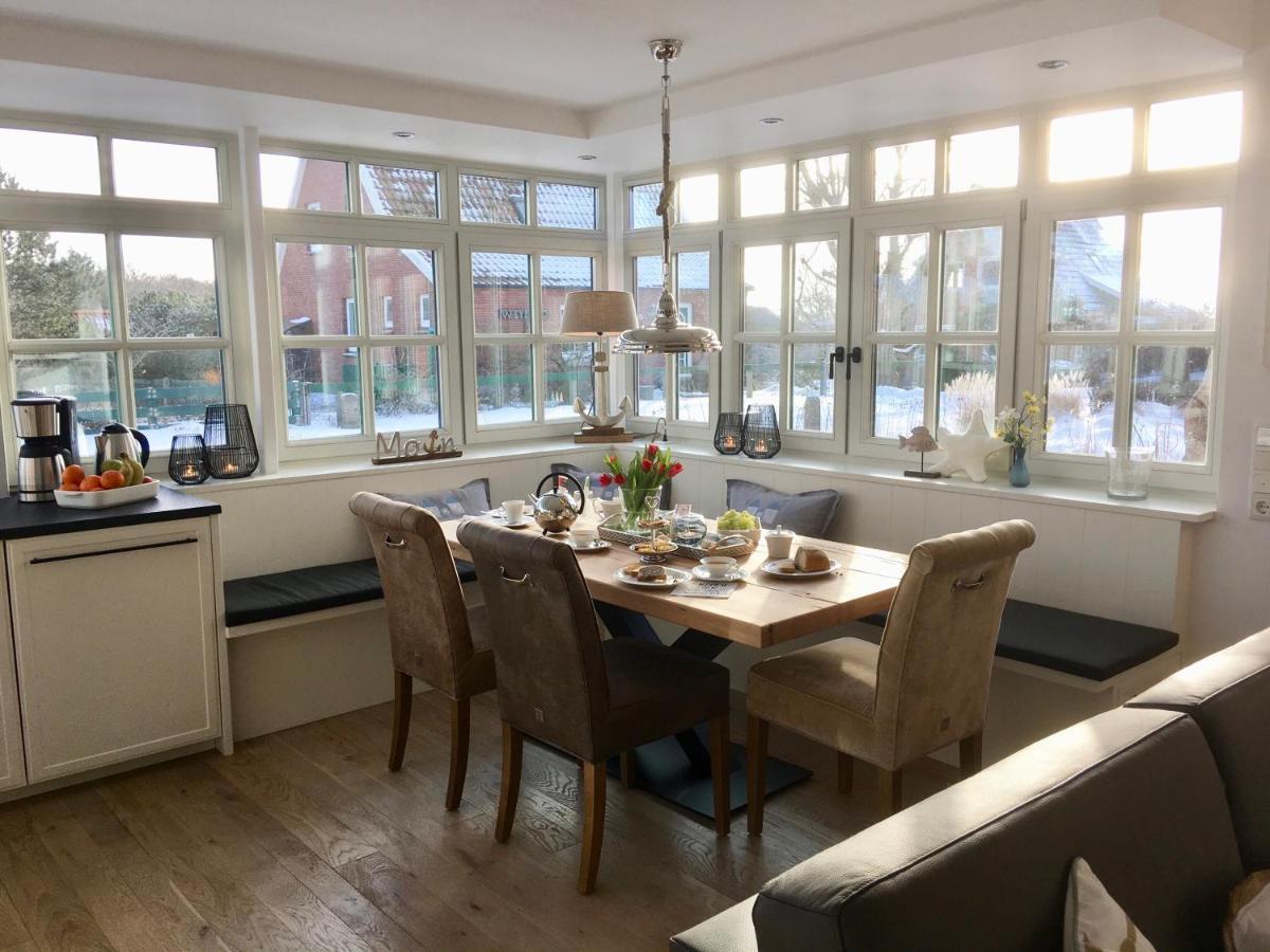 Holiday Home,1075599589:JPEG