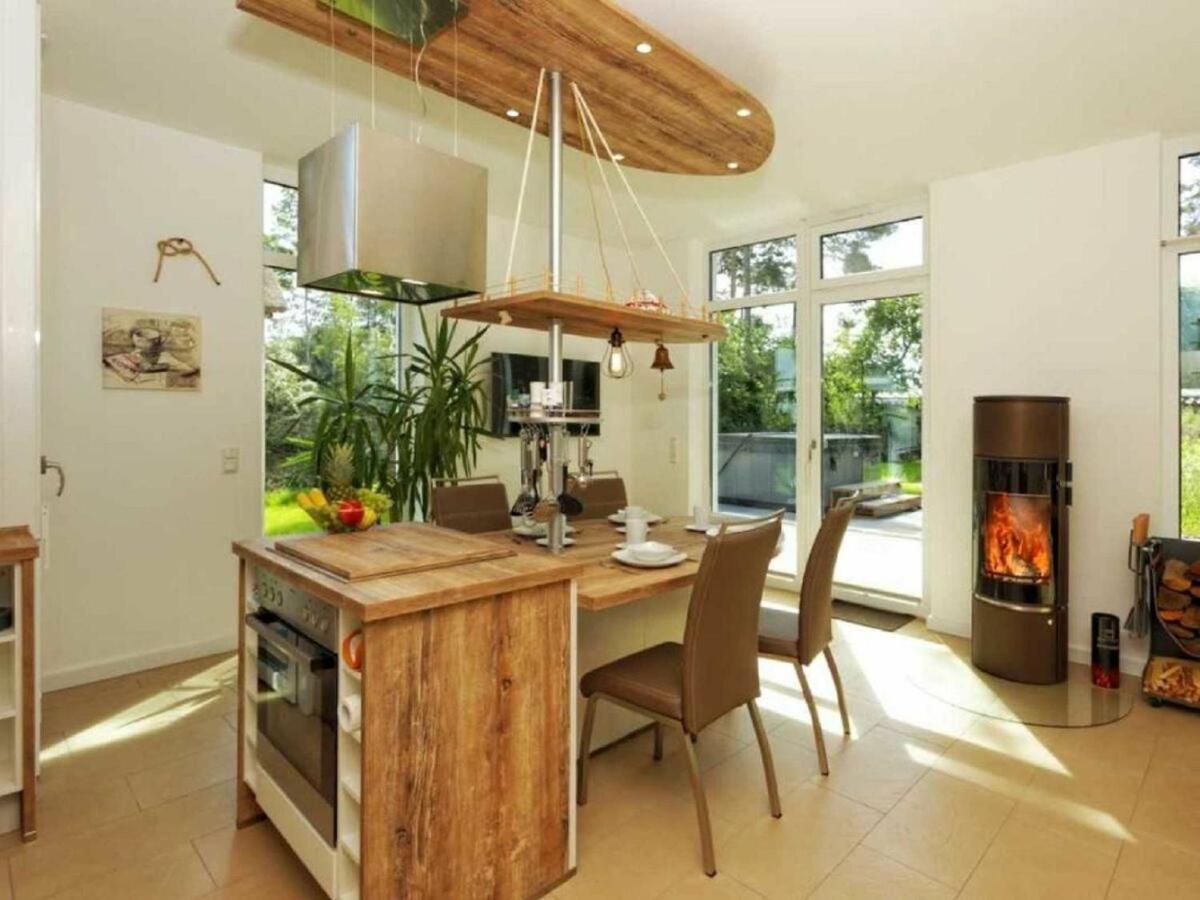 Holiday Home,1080252244:JPEG