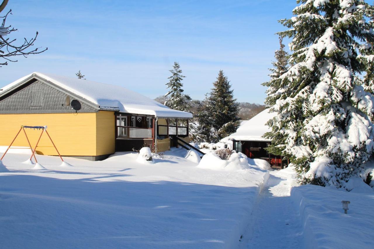 One-Bedroom House,1084522756:JPEG