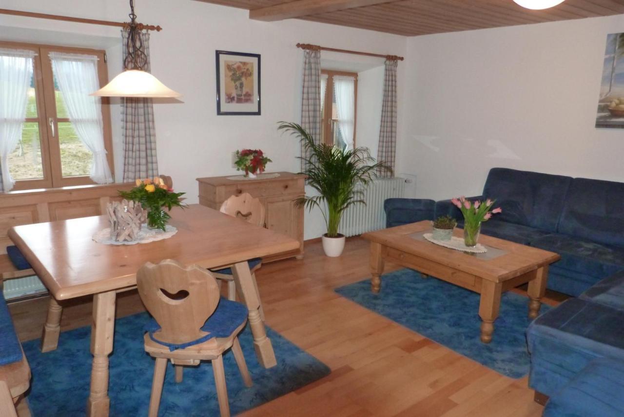 Two-Bedroom Apartment,1632325983:JPEG