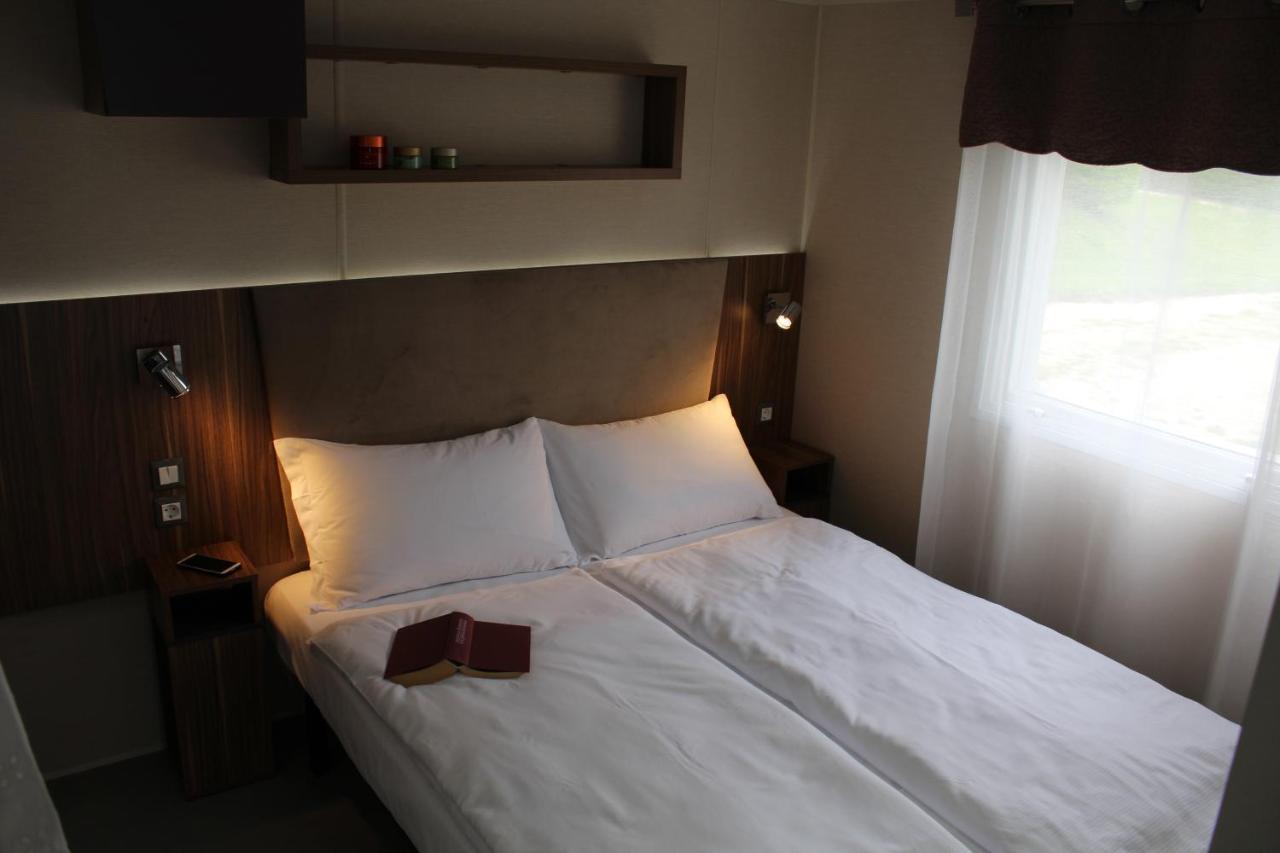 Mobile Home,1109860653:JPEG