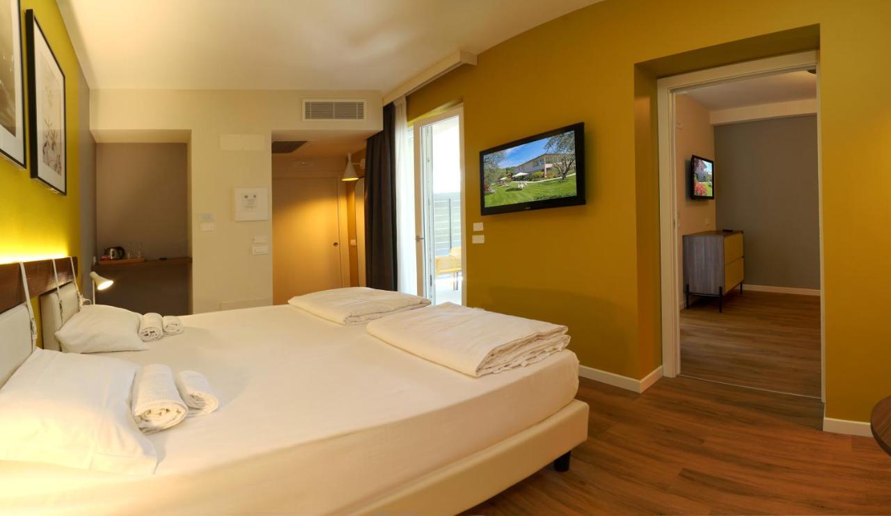 Junior Suite,122666860:JPEG