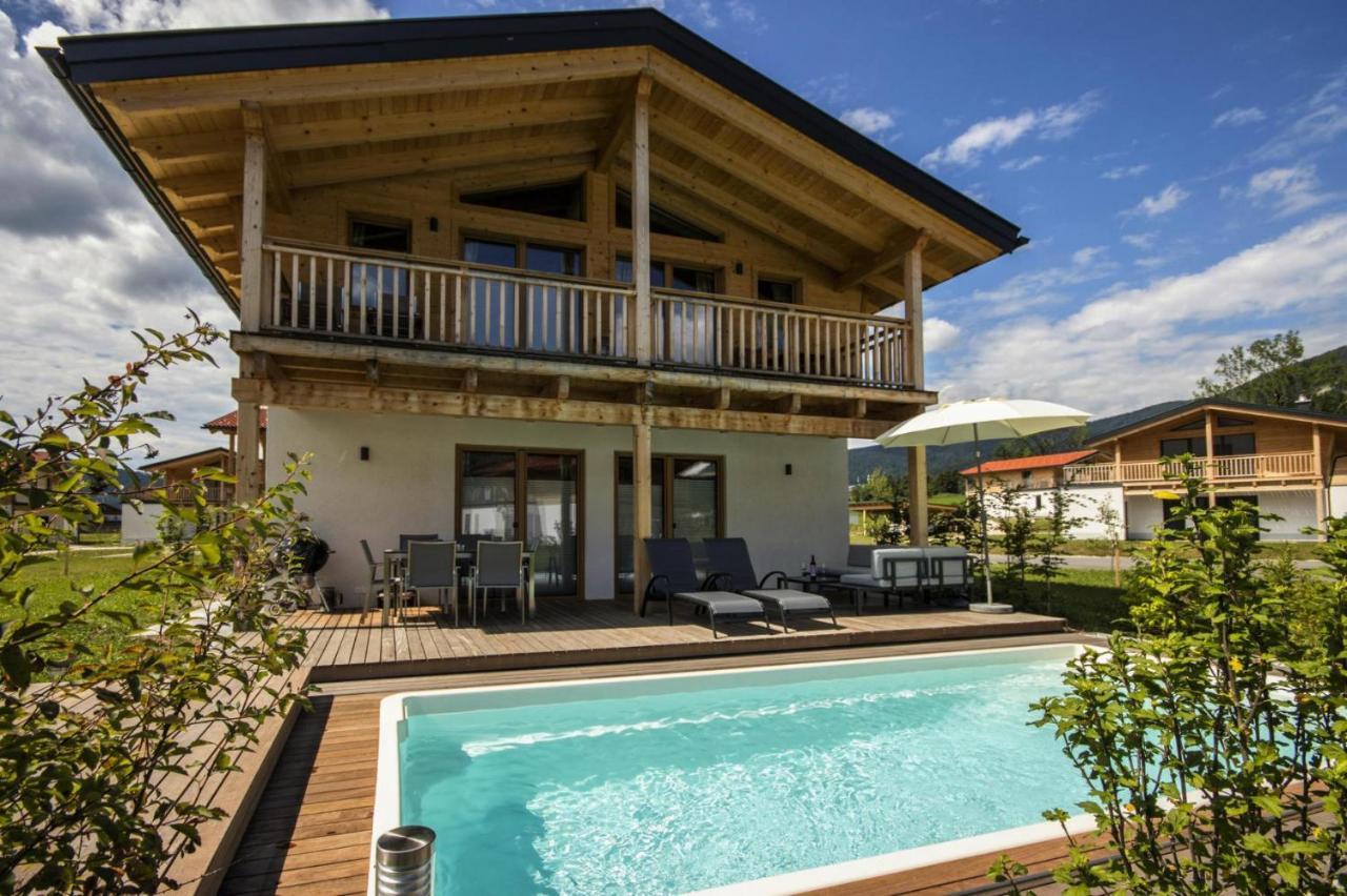 Three-Bedroom Chalet,1184409505:JPEG