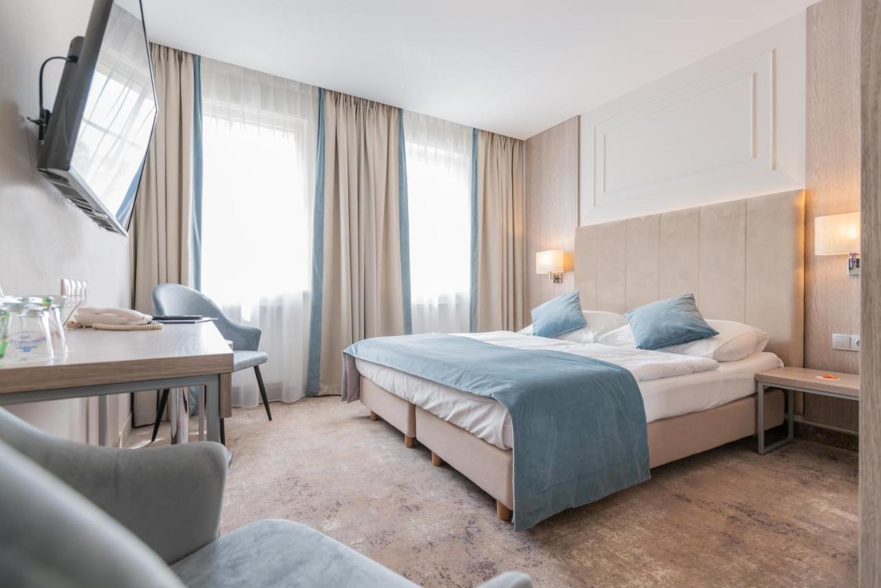 Standard Double Room,1114579761:JPEG