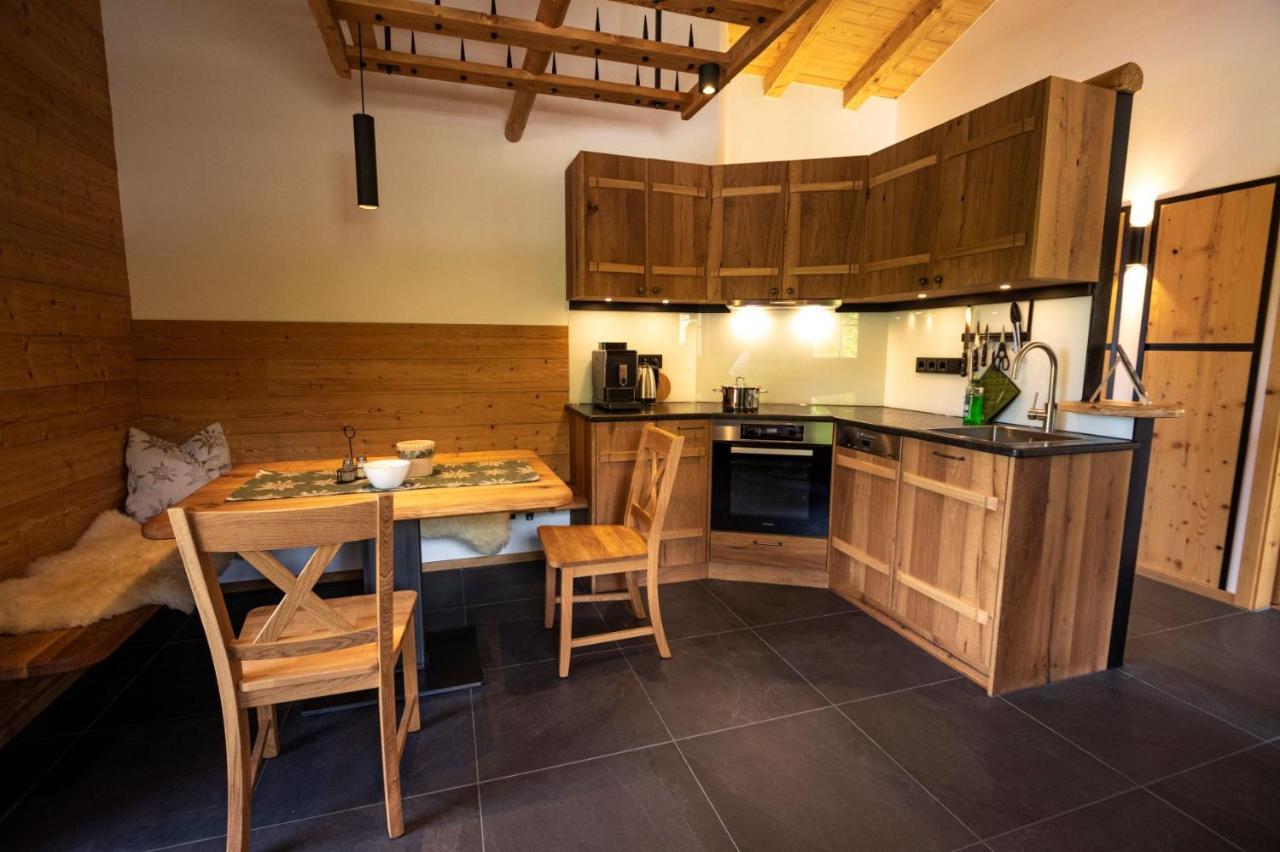 Two-Bedroom House,1122534012:JPEG
