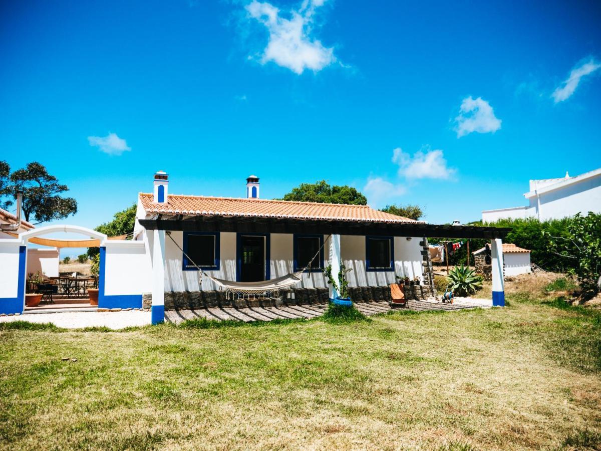 Two-Bedroom House,1123246902:JPEG