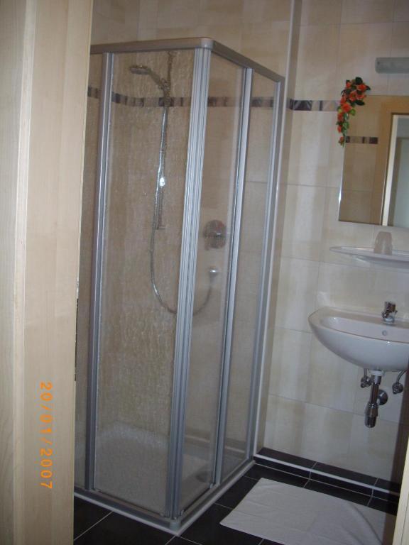 Double Room,11838118:JPEG