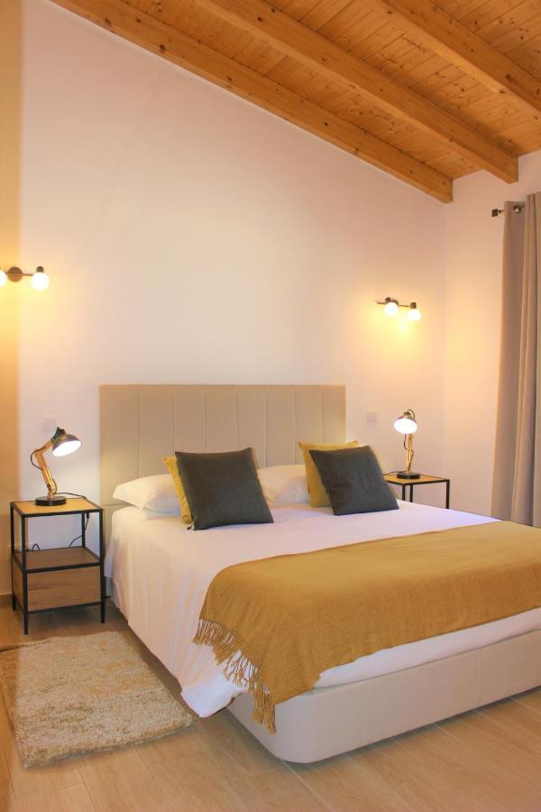 One-Bedroom House,1130694702:JPEG