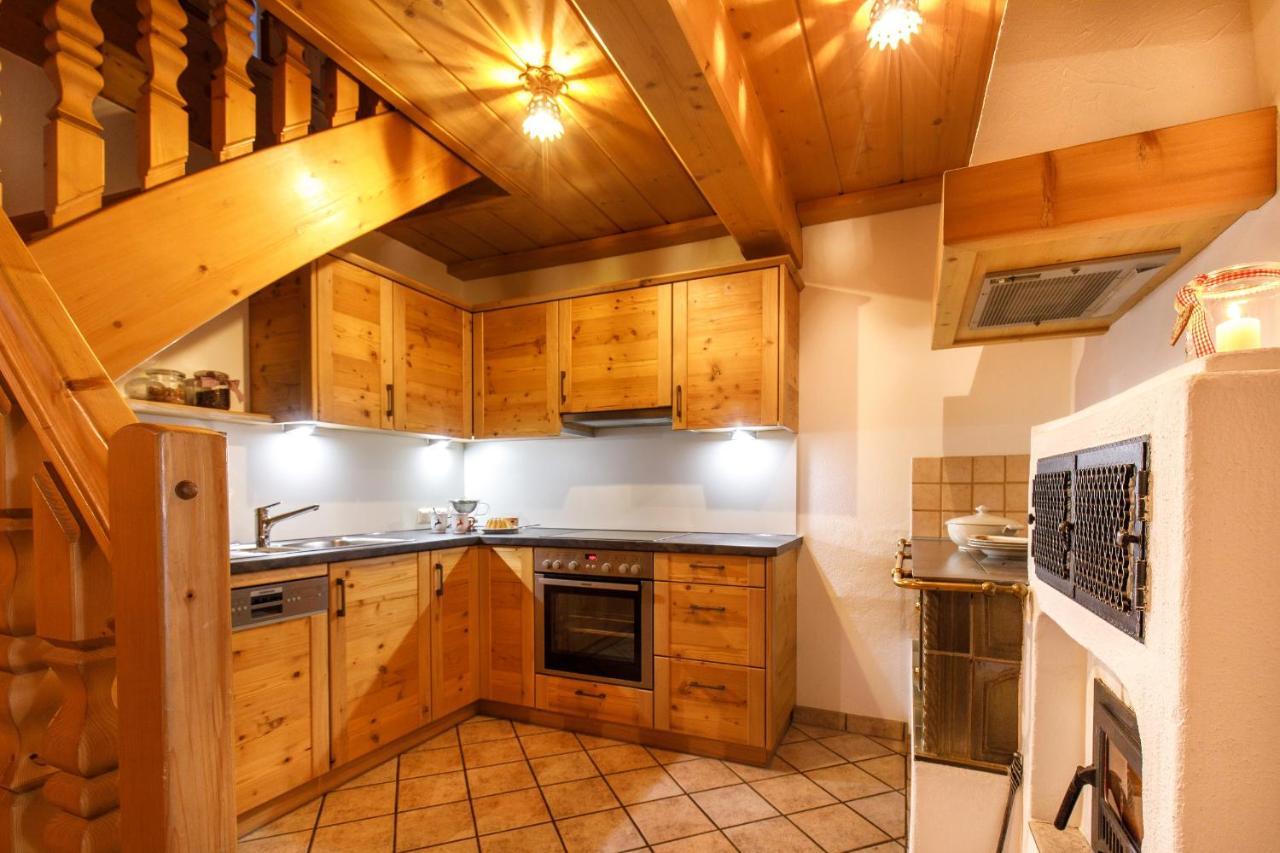 Chalet,1133346684:JPEG