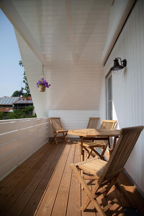 Villa,1133716599:JPEG