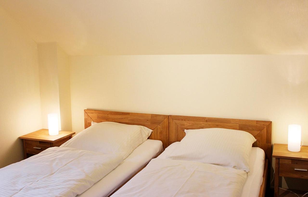 Holiday Home,1148884090:JPEG