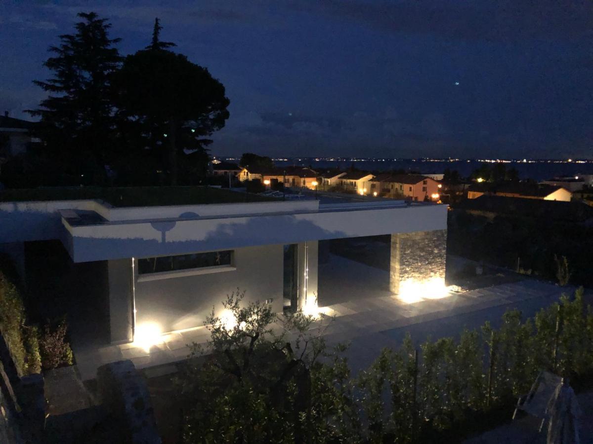 Two-Bedroom House,1159902939:JPEG