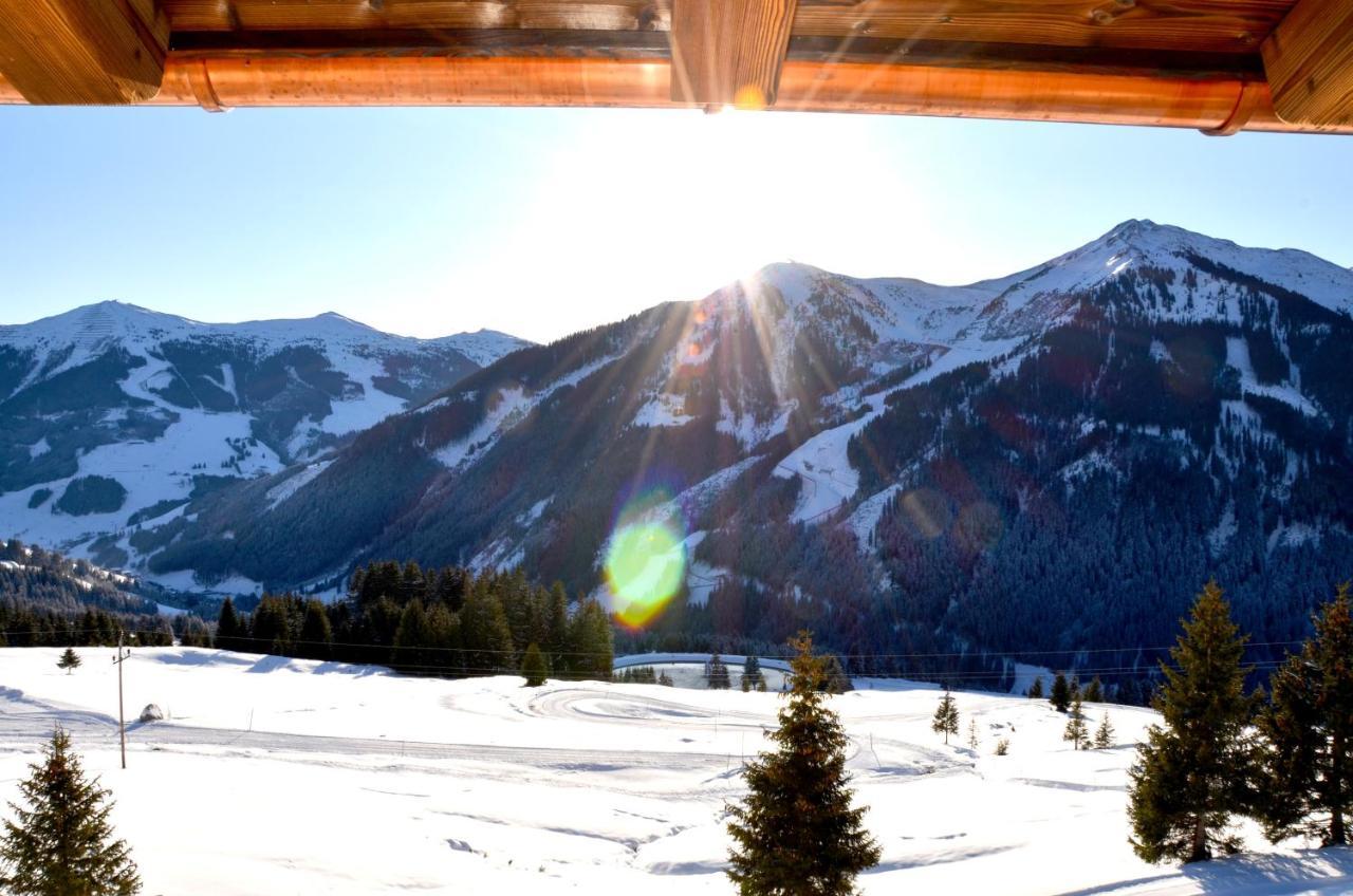 Deluxe Chalet,114994976:JPEG