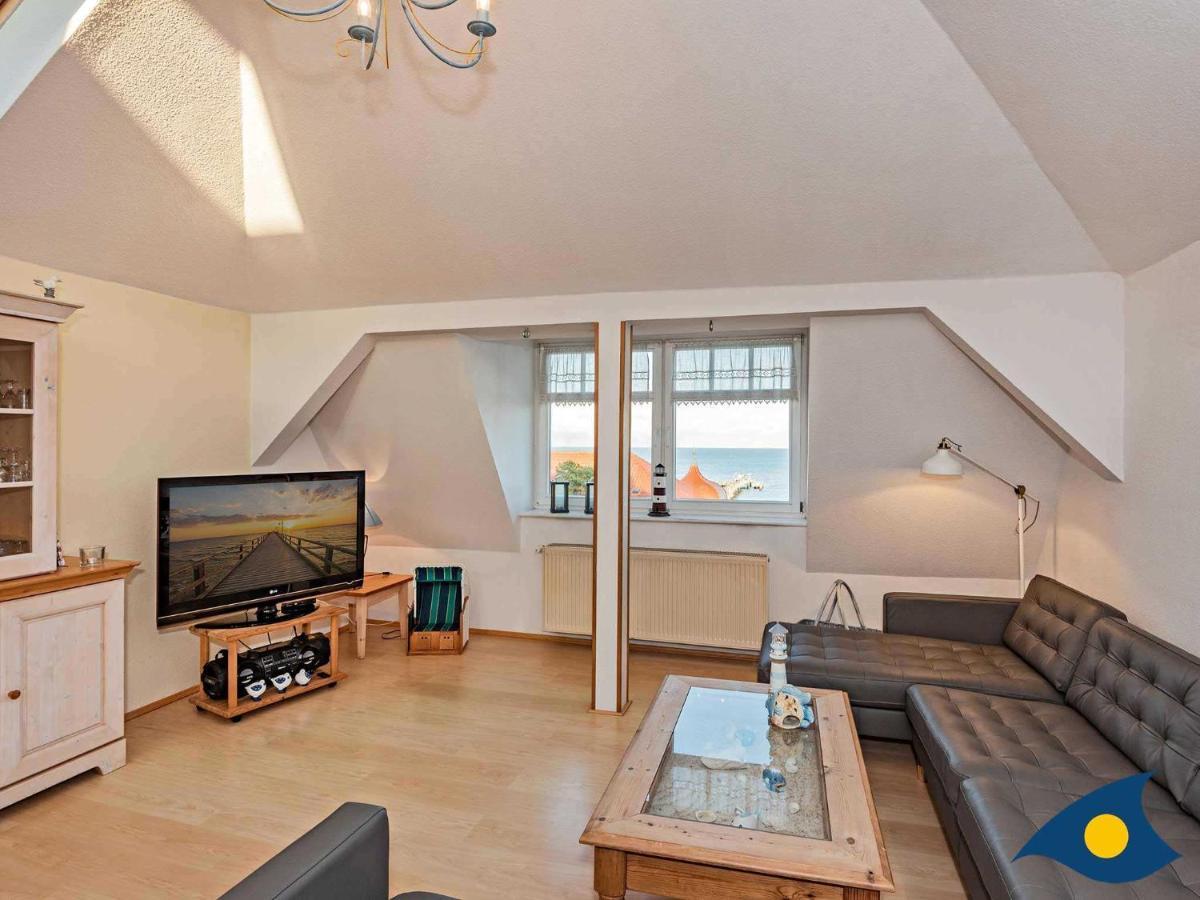 Penthouse Apartment,1180538119:JPEG