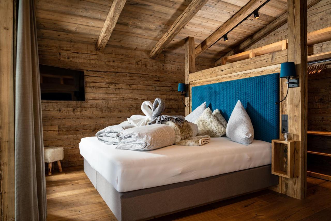 Three-Bedroom Chalet,1520359675:JPEG