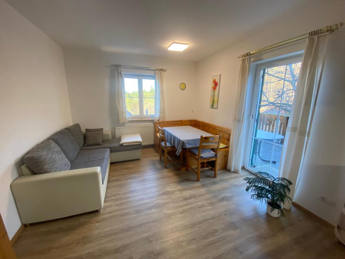Two-Bedroom Apartment,1185912316:JPEG