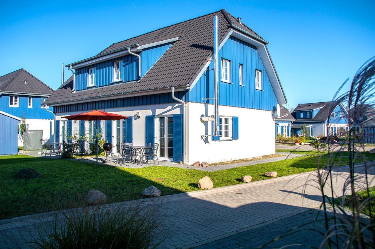 Three-Bedroom House,1378888313:JPEG