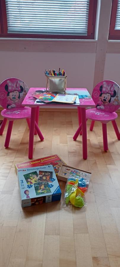 Holiday Home,1196406901:JPEG