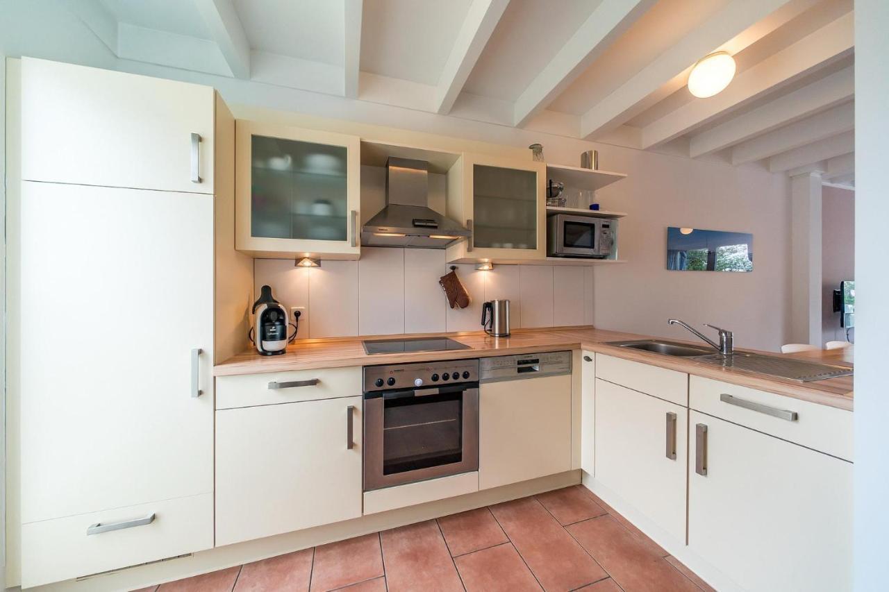Holiday Home,1198886779:JPEG