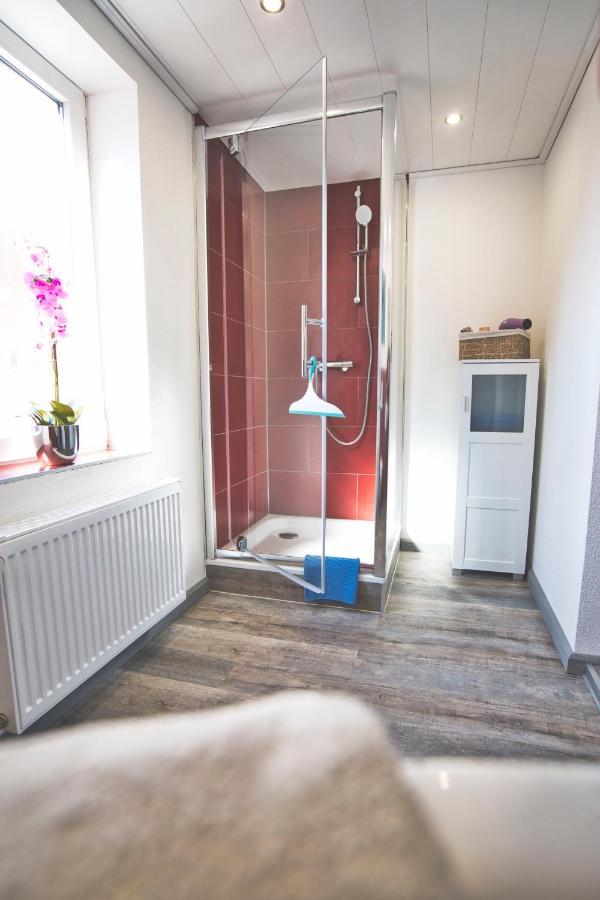 Three-Bedroom House,1219831207:JPEG