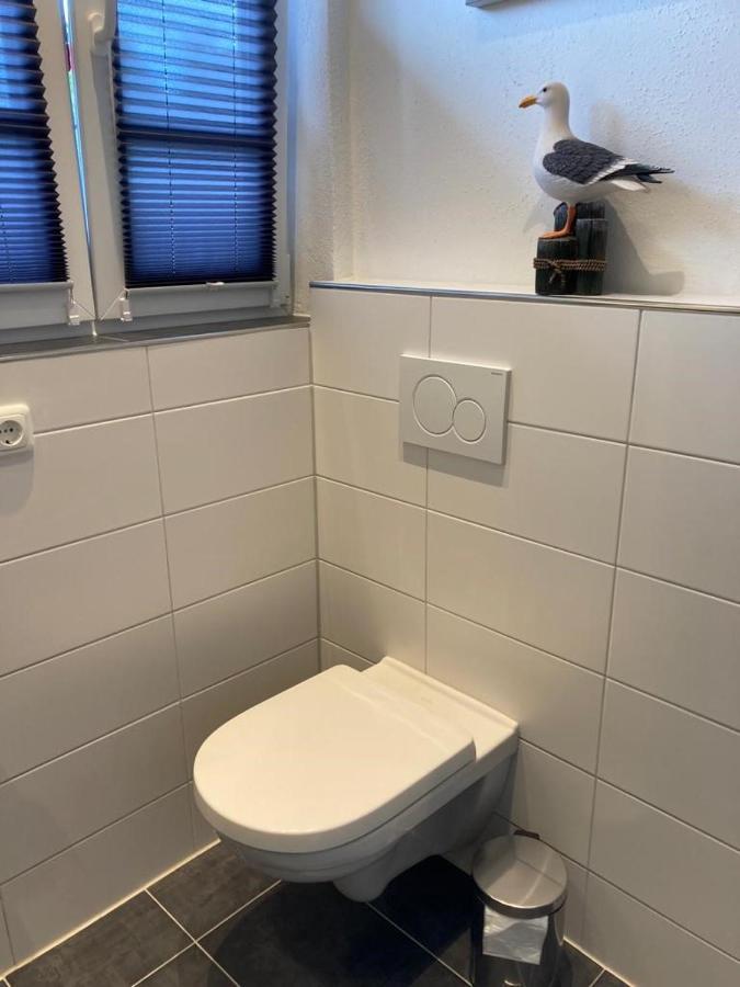 Four-Bedroom House,1239852883:JPEG