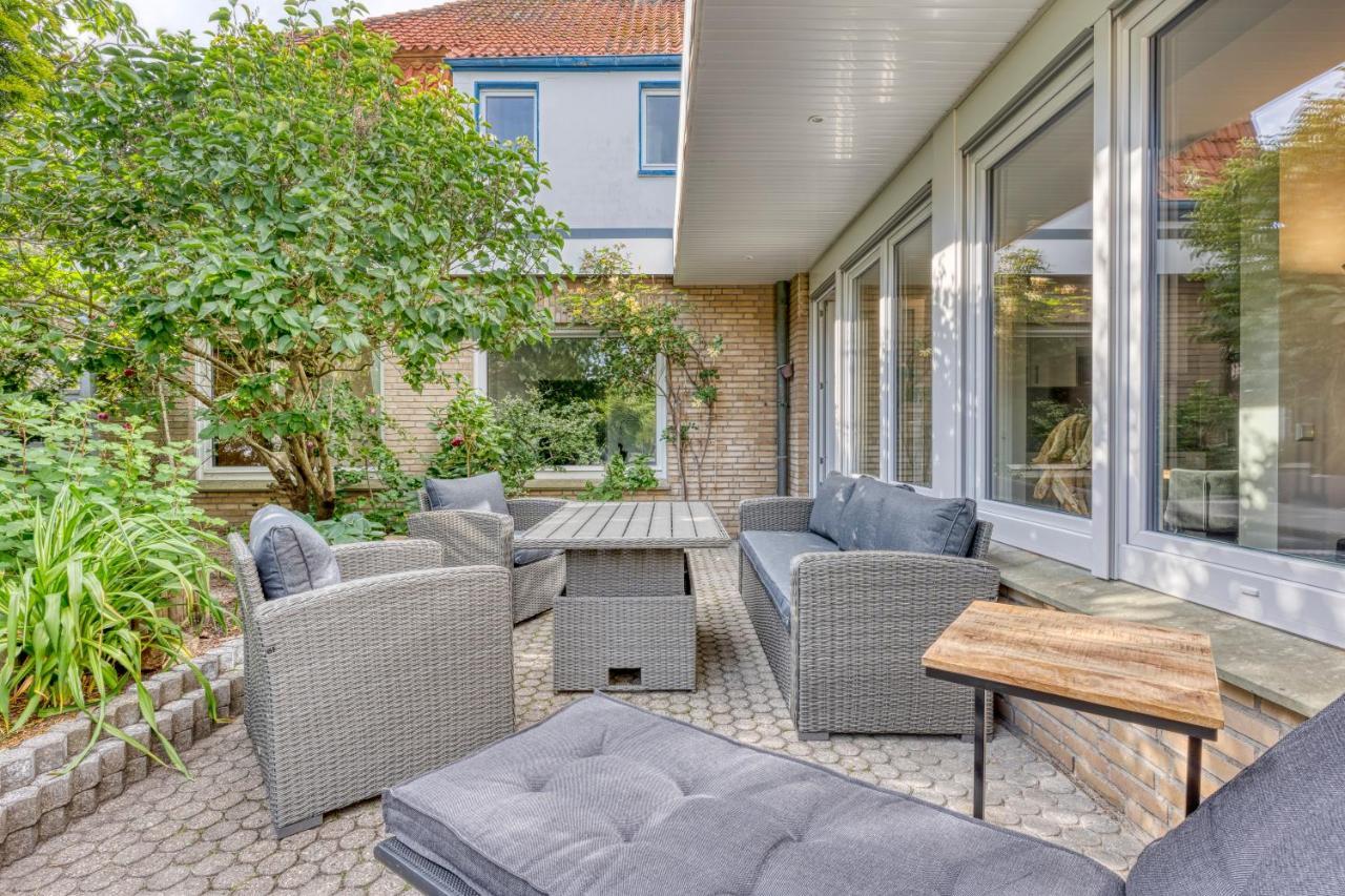 Holiday Home,1250256745:JPEG