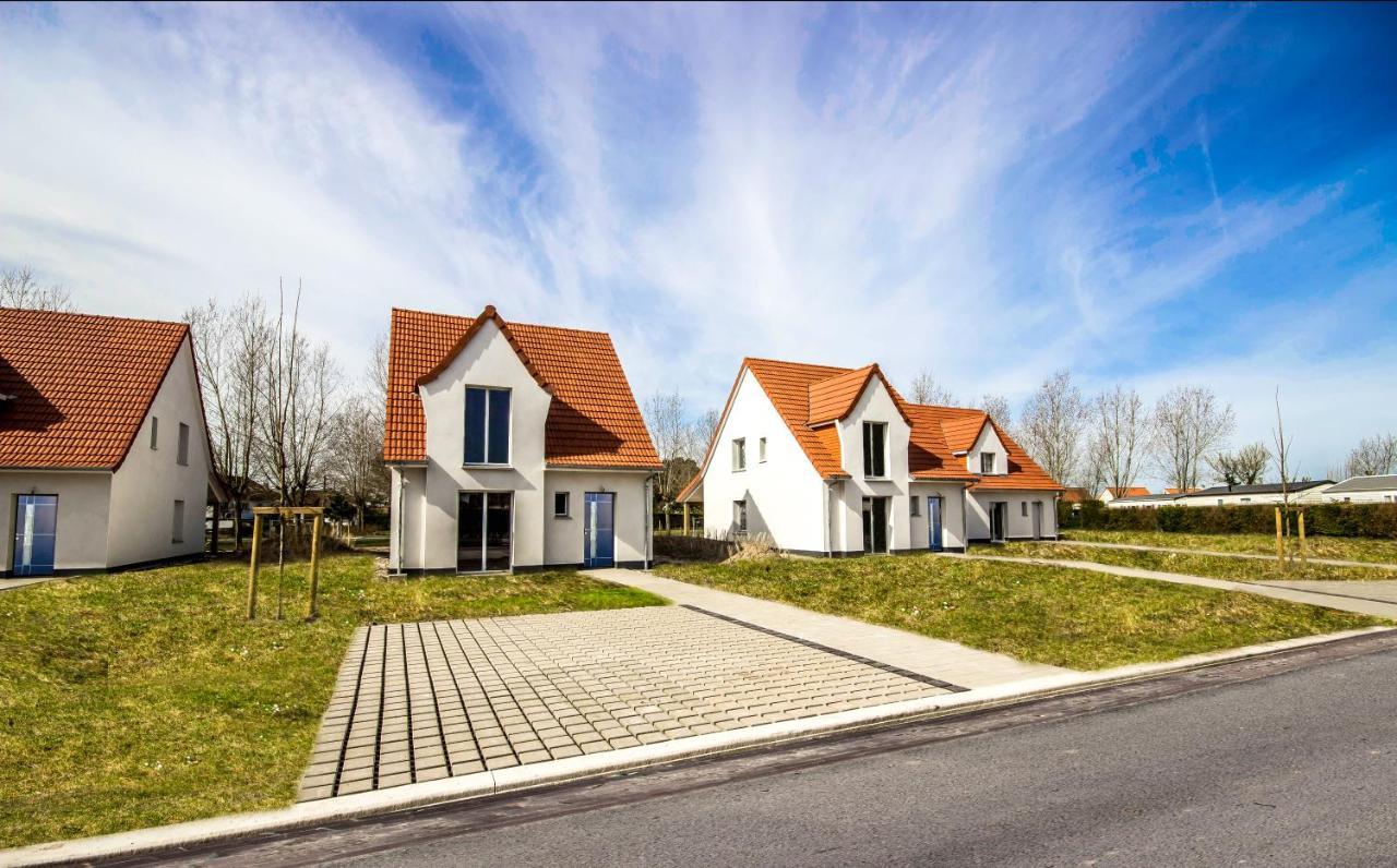 Detached Three-Bedroom House