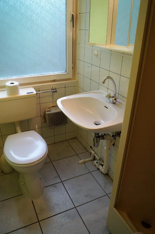 Holiday Home,1262791405:JPEG