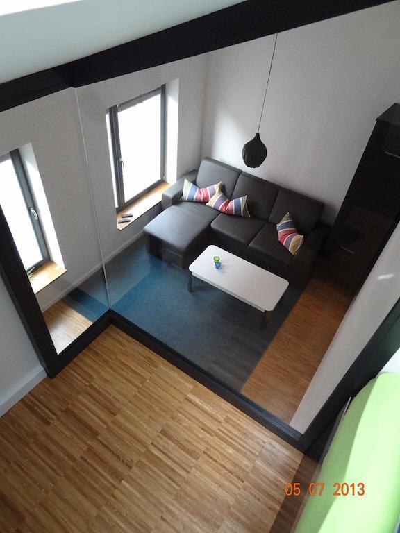 One-Bedroom Apartment,152324527:JPEG