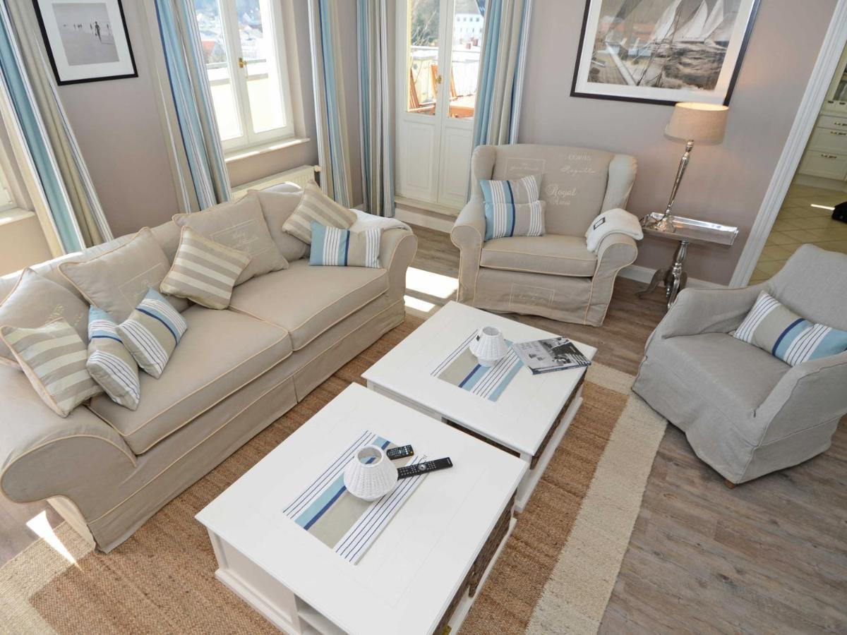 Apartment with Terrace,1304057257:JPEG