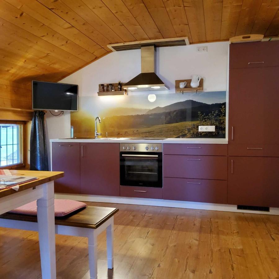 Two-Bedroom Apartment Mountain View,1328550554:JPEG