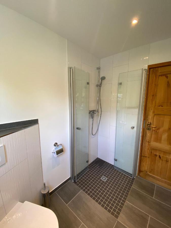 Three-Bedroom House,1308749323:JPEG