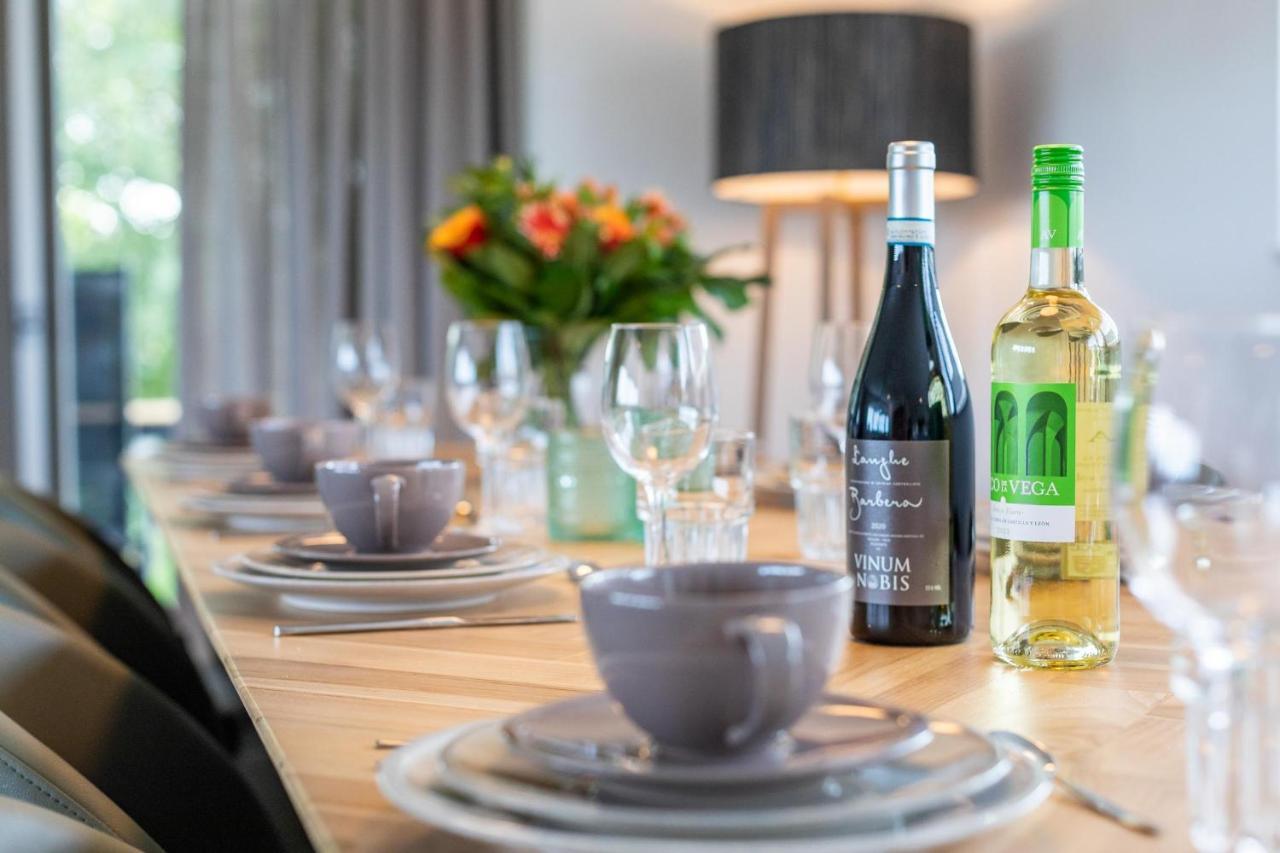 Villa,1317905524:JPEG