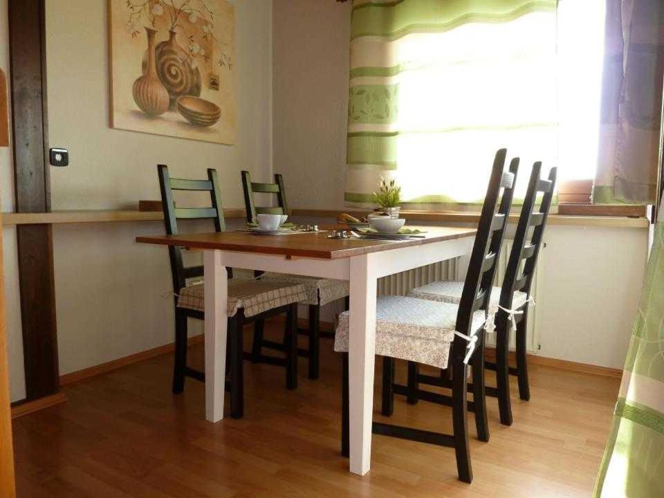 Holiday Home,1325828860:JPEG