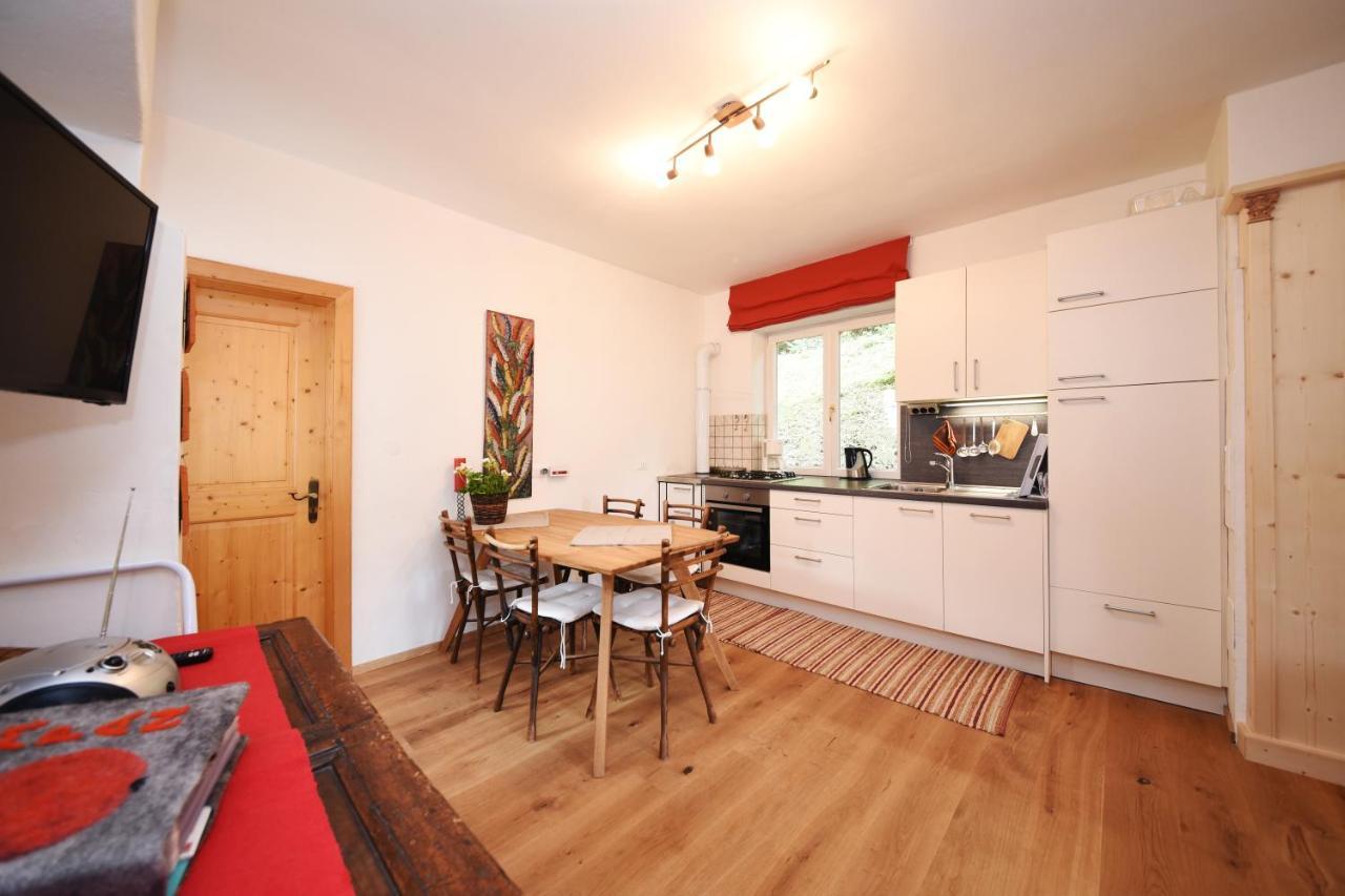 Holiday Home,1338461045:JPEG