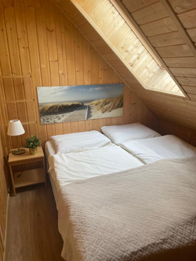 Two-Bedroom Apartment,1346276024:JPEG