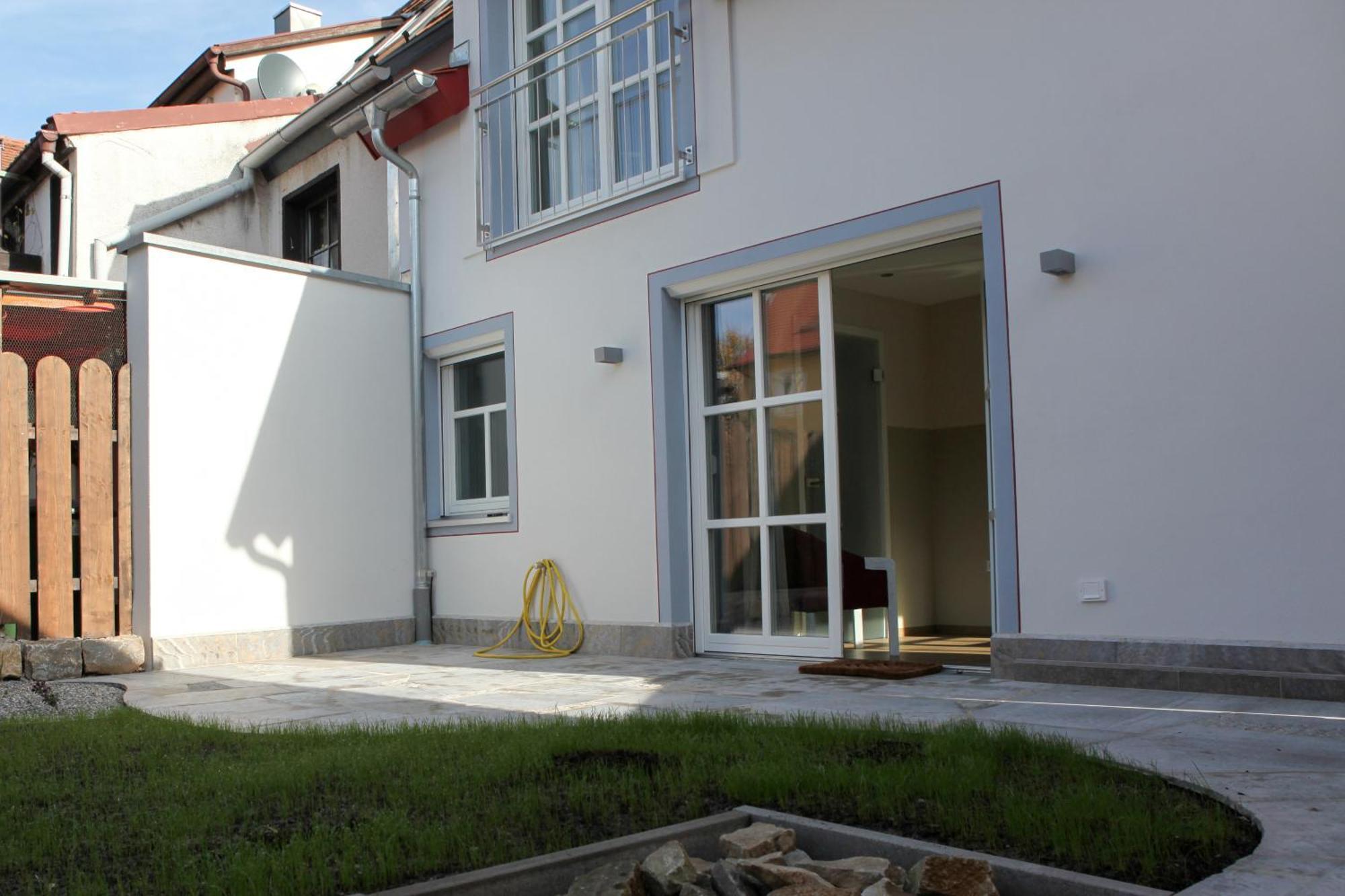Holiday Home,128856045:JPEG