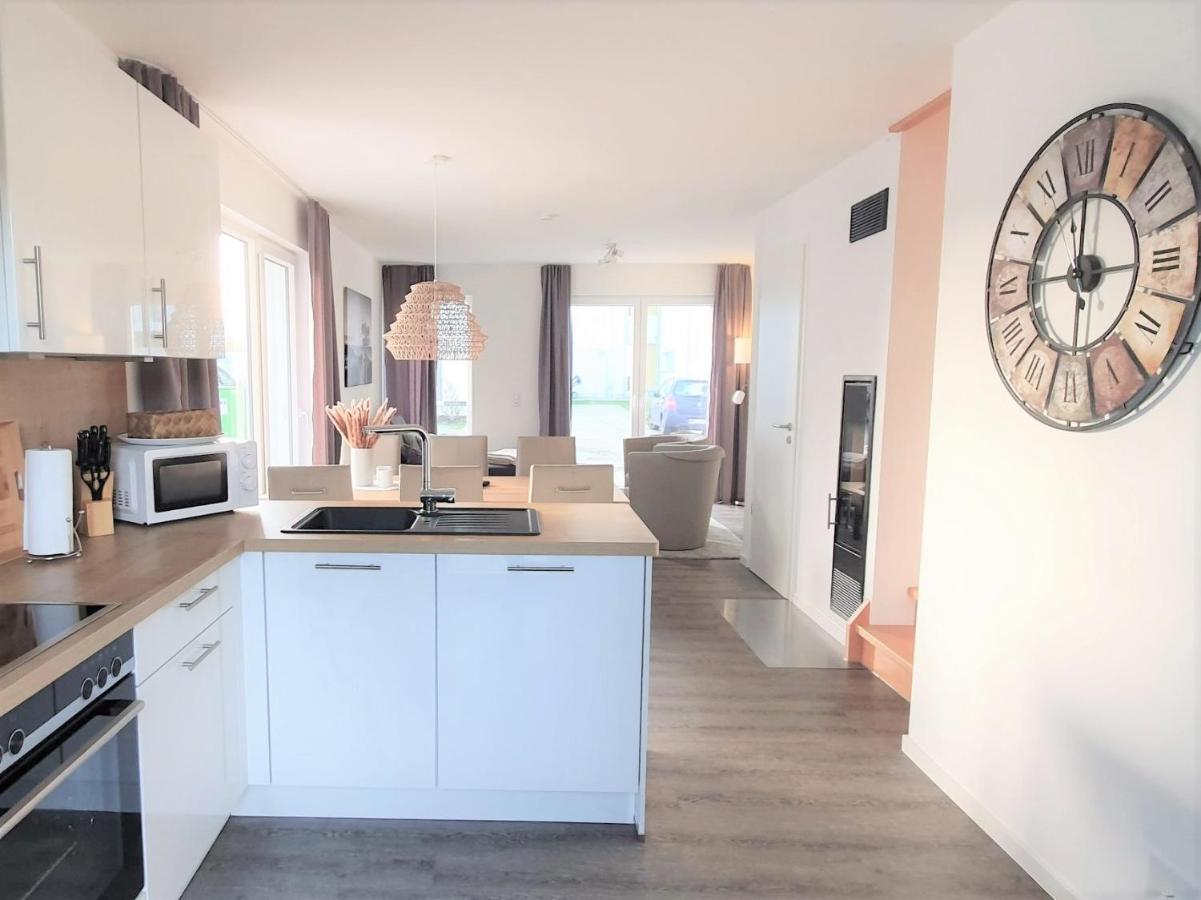 Holiday Home,1358400395:JPEG