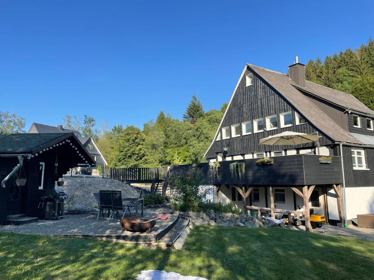 Five-Bedroom House,1546539442:JPEG