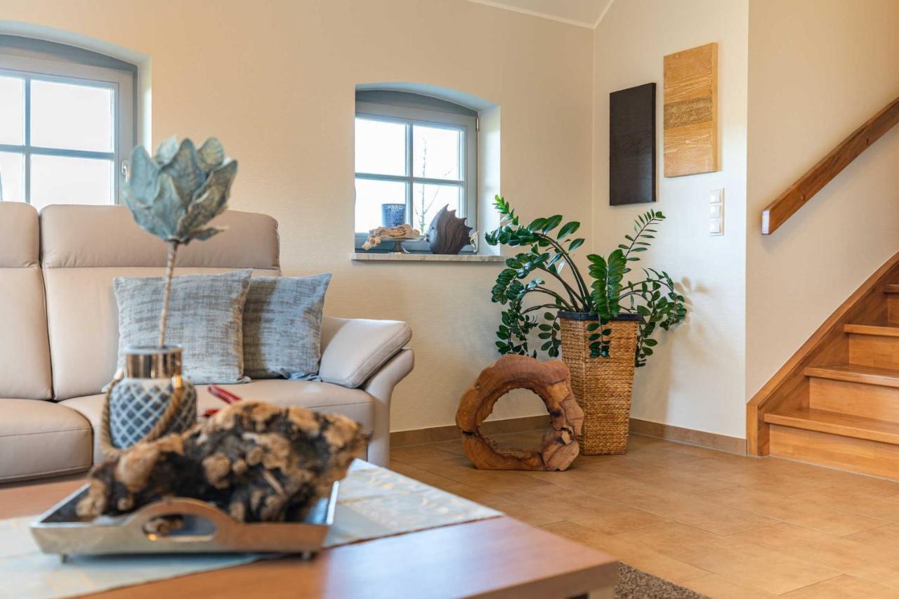 Two-Bedroom House,1370488628:JPEG