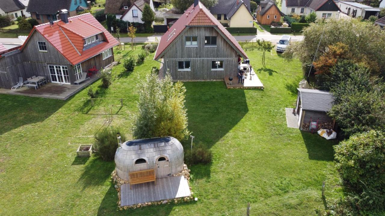 Holiday Home,1382773406:JPEG