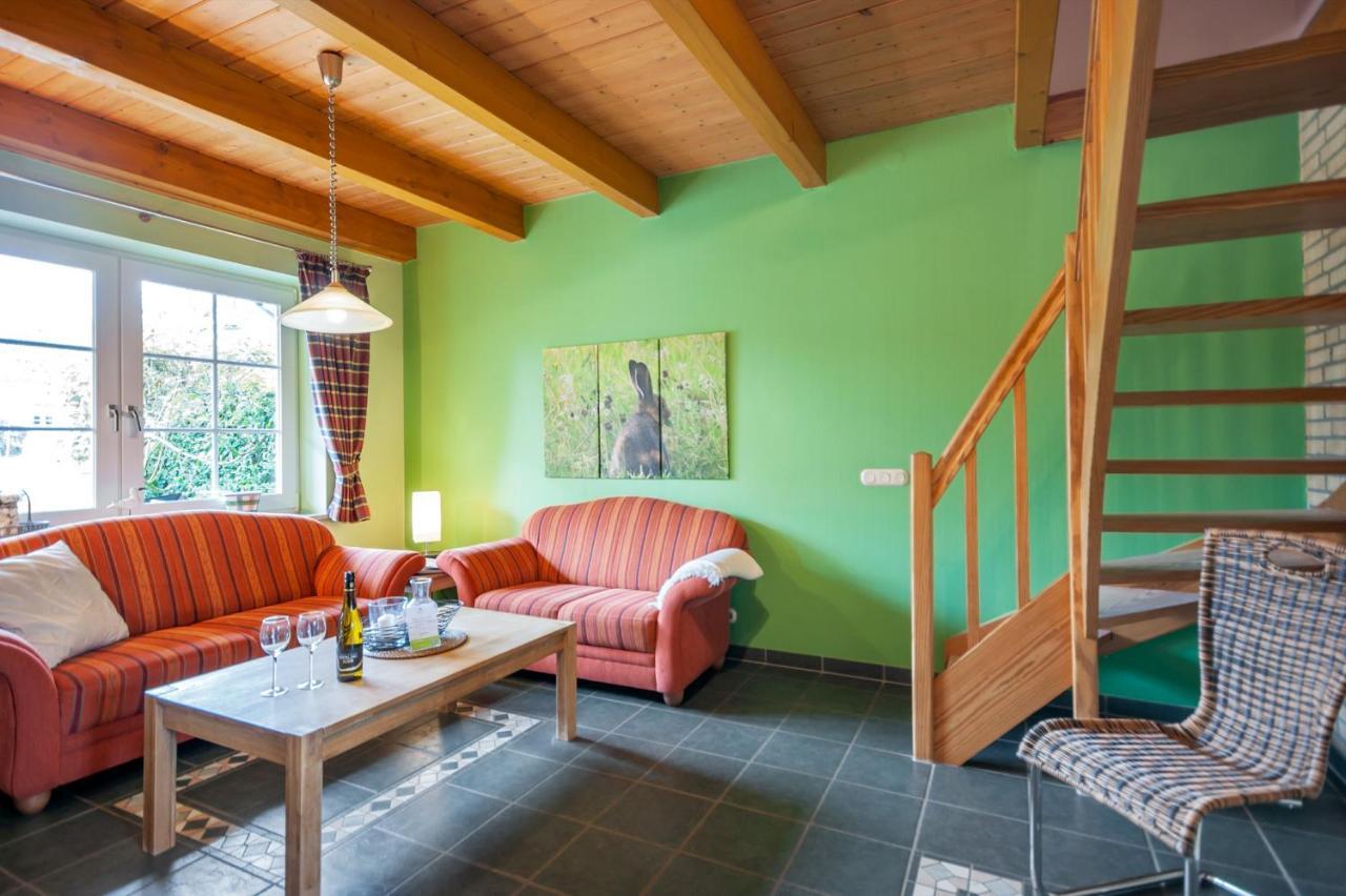 Holiday Home,1383092348:JPEG