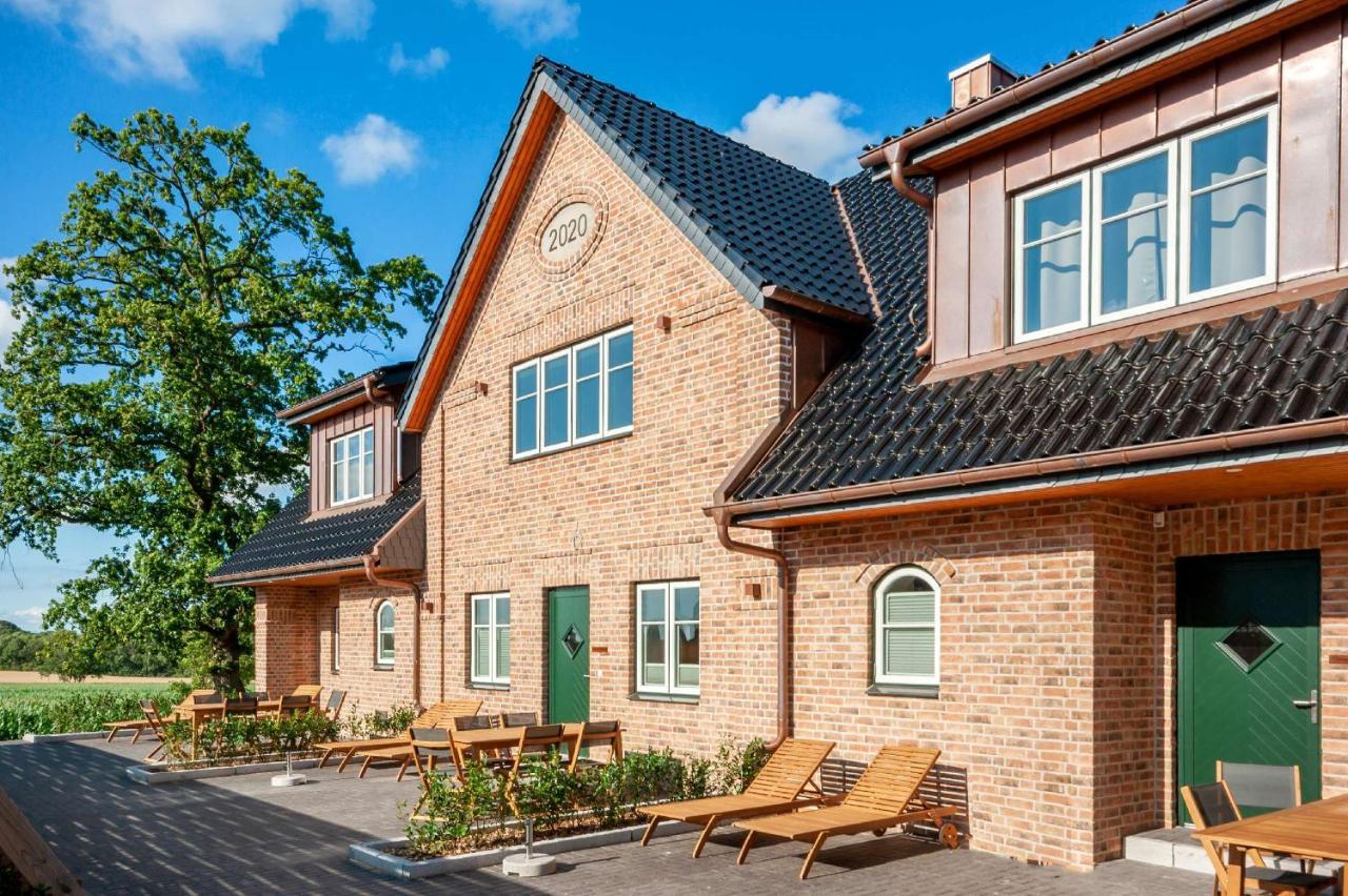 Holiday Home,1383092963:JPEG