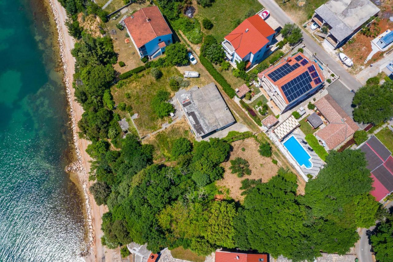Villa mit 2 Schlafzimmern