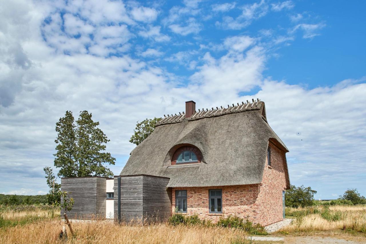 Holiday Home,1430653081:JPEG