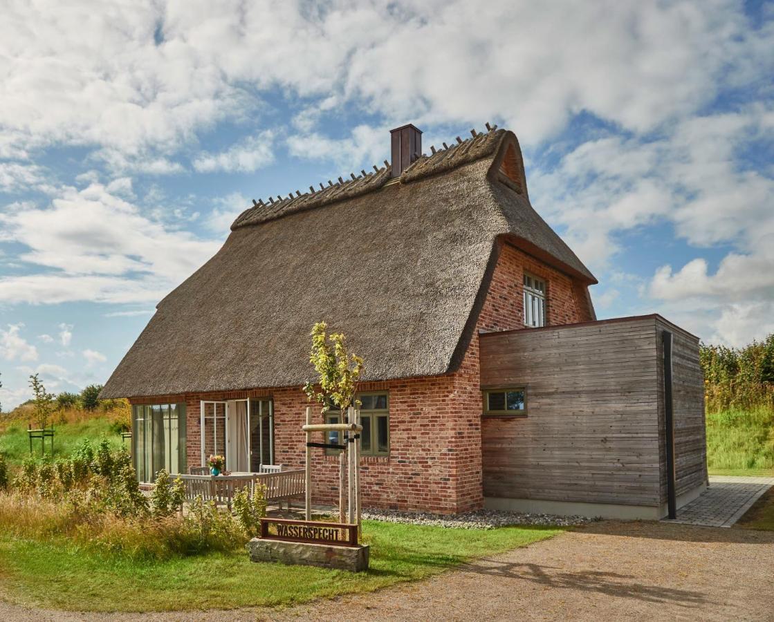 Holiday Home,1546278523:JPEG